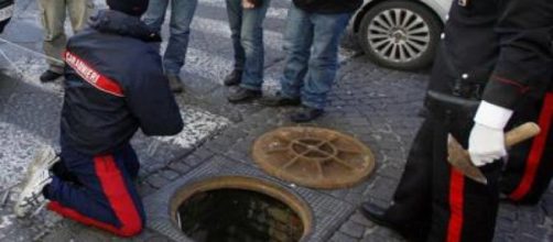 Napoli, presa banda del buco: arrestati anche una guardia giurata e un impiegato comunale