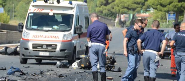 Calabria, muore 22enne a causa di un sinitro. (foto di repertorio) Calabria, muore 22enne a causa di un sinitro. (foto di repertorio)