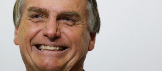 Jair Bolsonaro acredita que deve haver mudança na "cultura de defesa de direitos humanos" (Foto: Reprodução) Jair Bolsonaro acredita que deve haver mudança na "cultura de defesa de direitos humanos" (Foto: Reprodução)