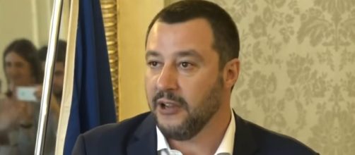 Salvini, sfida all'UE (Fonte: La Repubblica - Youtube)