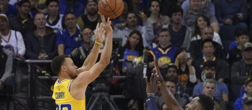 Curry explodes for 51 points as Golden State drops Washington, 144 ... - bulletsforever.com