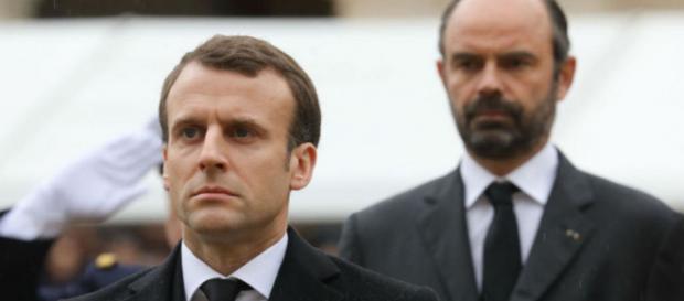 Sondage : Macron toujours moins populaire que Philippe Sondage : Macron toujours moins populaire que Philippe