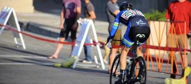 Ciclismo e doping, genitori senza scrupoli dopano i figli per creare baby campioni Ciclismo e doping, genitori senza scrupoli dopano i figli per creare baby campioni