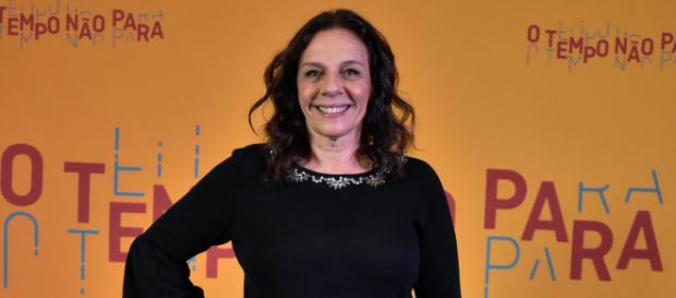 Em destaque atriz Rosi Campos da novela O Tempo Não Para Em destaque atriz Rosi Campos da novela O Tempo Não Para
