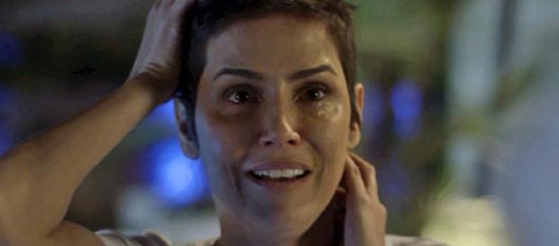 Laureta ordenará que Karola atire em Remy em Segundo Sol (Foto: TV Globo) Laureta ordenará que Karola atire em Remy em Segundo Sol (Foto: TV Globo)