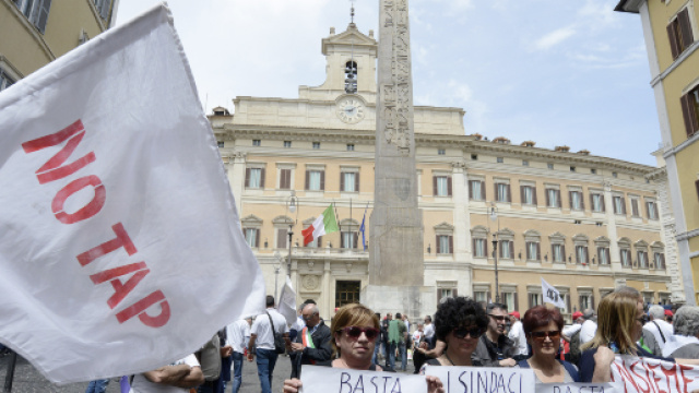 Huffington Post Italy Athena2 - rssing.com