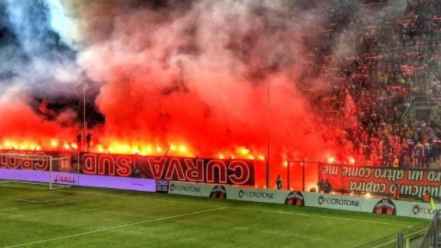 La Curva Sud dello Stadio Comunale "Ezio Scida"