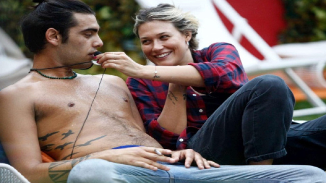 Stefano Sala considera Benedetta Mazza solo un'amica.