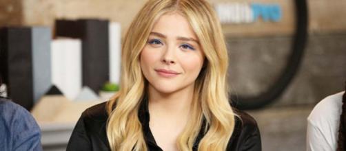 Chloe Grace Moretz will play Bonnie to Jack O'Connell's Clyde in a new movie. [Image @Andy_Rosales10/Twitter]