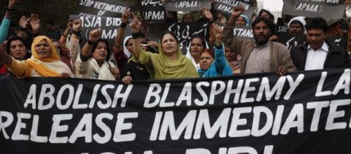 Corte suprema Pakistan assolve Asia Bibi | Virgilio Notizie - virgilio.it