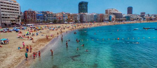 La Playa de Las Canteras, entre las 10 mejores playas de España ... - canariasnoticias.es