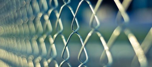 Woman dies in Alaska correctional department custody - 8th this year - Image credit - Free Photos | Pixabay