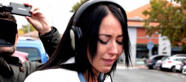 Aurah Ruiz en imagen saliendo del juzgado Aurah Ruiz en imagen saliendo del juzgado
