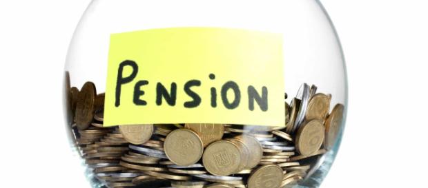In pensione a 62 anni con la quota 100 e senza penalità alcuna. In pensione a 62 anni con la quota 100 e senza penalità alcuna.