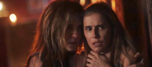 Laureta e Karola são mãe e filha em Segundo Sol. (foto reprodução). Laureta e Karola são mãe e filha em Segundo Sol. (foto reprodução).
