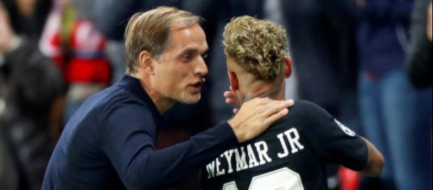Le long contact entre Thomas Tuchel et Neymar n'est pas du goût de Willy Sagnol et Christophe Dugarry Le long contact entre Thomas Tuchel et Neymar n'est pas du goût de Willy Sagnol et Christophe Dugarry