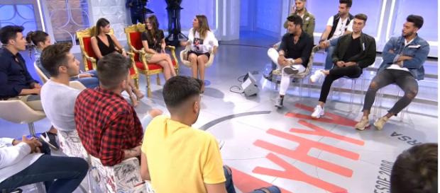 Marina deberá elegir con quién se irá del programa finalmente. La tronista tiene 3 favoritos Marina deberá elegir con quién se irá del programa finalmente. La tronista tiene 3 favoritos