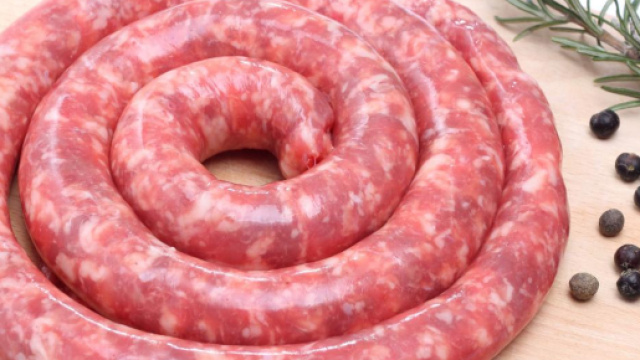 Oggi è stato richiamato un lotto di salsicce