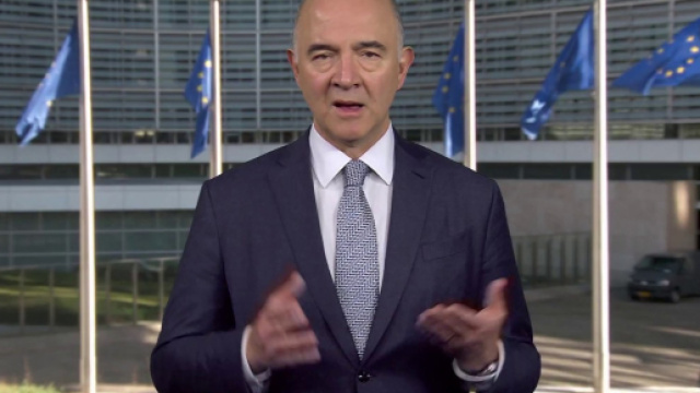 Pierre Moscovici contro Italia e Ungheria (SIVECO Romania - Youtube)