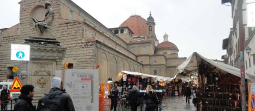 Scoperte molte irregolarità tra i commercianti del mercato di San Lorenzo a Firenze.