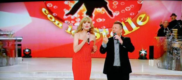 Ballando con le Stelle 2019, Milly Carlucci vorrebbe portare in pista Elisa Isoardi Ballando con le Stelle 2019, Milly Carlucci vorrebbe portare in pista Elisa Isoardi