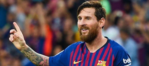 Lionel Messi está feliz com seu desempenho individual, mas aclama por reforços defensivos Lionel Messi está feliz com seu desempenho individual, mas aclama por reforços defensivos