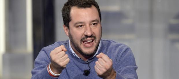 Quota 100 è solo l'inizio,Salvini punta a quota 41 e intanto 16 miliardi in manovra per pensioni e reddito di cittadinanza. Quota 100 è solo l'inizio,Salvini punta a quota 41 e intanto 16 miliardi in manovra per pensioni e reddito di cittadinanza.