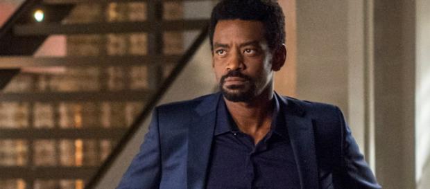 Roberval ficará gravemente ferido nos próximos capítulos de Segundo Sol Roberval ficará gravemente ferido nos próximos capítulos de Segundo Sol