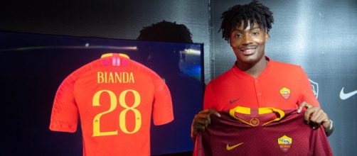 Il giovane calciatore William Bianda della Roma