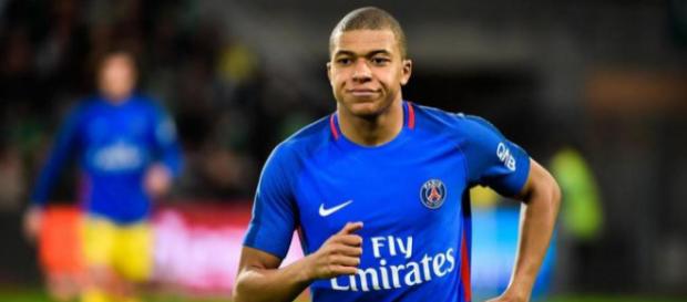 Mbappé est prêt à tout pour obtenir une victoire face à Lyon demain Mbappé est prêt à tout pour obtenir une victoire face à Lyon demain