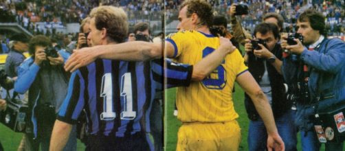 Karl-Heinz Rummenigge ed Hans-Peter Briegel dopo Inter-Verona 0-0 del 7 ottobre 1984
