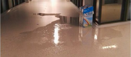 Napoli choc, pioggia a cascate nell'ospedale del Mare - Il Mattino