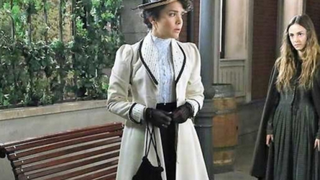 Spoiler, Una Vita: Ursula rivela a Blanca che ha una gemella