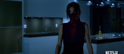 Elodie Yung teased he possible return of Elektra in 'Daredevil' season 3 [Image Credit: Netflix/YouTube screencap]