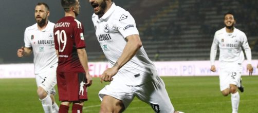 Alberto Gilardino con la maglia dello Spezia - gazzamercato.it