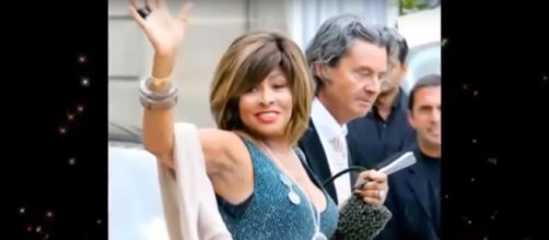 Tina Turner celebrates the gifts of love and live after transplant from husband, Erwin Bach. [Image source: The Royal UK-YouTube]