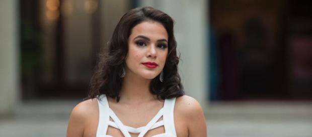 Bruna Marquezine é ataca por seguidores após expressar opinião política. (foto reprodução). Bruna Marquezine é ataca por seguidores após expressar opinião política. (foto reprodução).