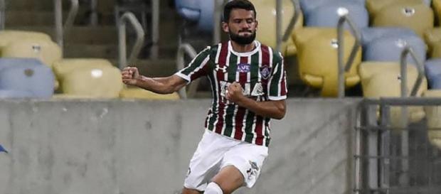 Com dois gols, Jádson foi um dos destaques da goleada do Flu sobre o Paraná (Foto: Hector Werlang) Com dois gols, Jádson foi um dos destaques da goleada do Flu sobre o Paraná (Foto: Hector Werlang)