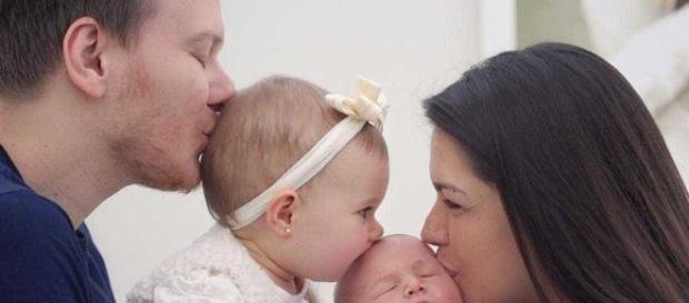 Michel Teló, Thaís Fersoza e os filhos: apuro com final feliz Michel Teló, Thaís Fersoza e os filhos: apuro com final feliz