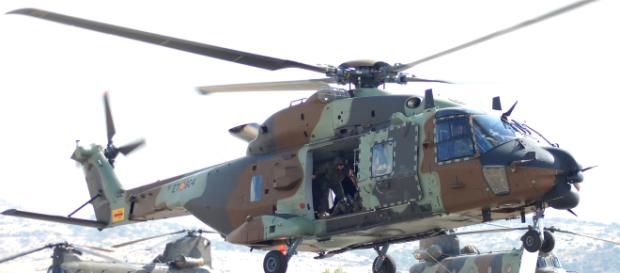 NH-90 Caimán despegando. Sus simuladores estan ahora conectados a los demás por el CESIHEL. NH-90 Caimán despegando. Sus simuladores estan ahora conectados a los demás por el CESIHEL.