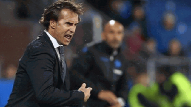 Julen Lopetegui pourrait perdre sa place d'entraîneur si le Real perd contre le FC Barcelone le 28 octobre