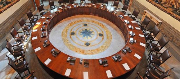 Pensioni, Quota 100 sparisce dalla Legge di Bilancio: sarà oggetto di un ddl collegato al reddito di cittadinanza Pensioni, Quota 100 sparisce dalla Legge di Bilancio: sarà oggetto di un ddl collegato al reddito di cittadinanza