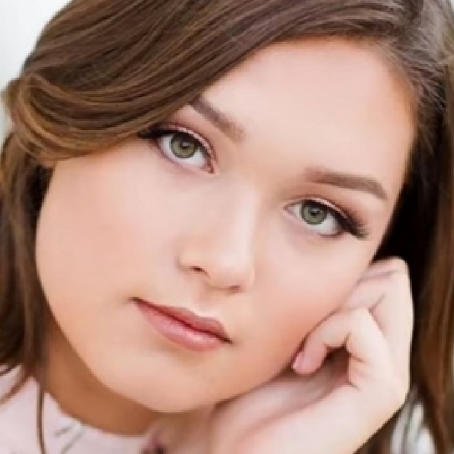 Alaina Housley, 18, was shot and killed at the Borderline Bar & Grill. - [Inside Edition / YouTube screencap]
