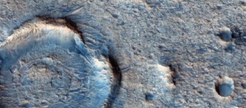Topography of Oxia Planum – proposed ExoMars 2020 rover landing site. [Image source/SciNews YouTube video]