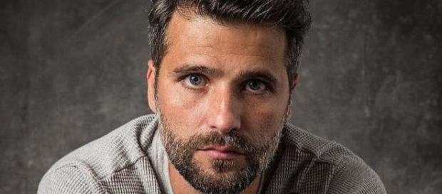 Bruno Gagliasso vai viver Gabriel, um dos protagonistas de O Sétimo Guardião (Reprodução/Internet) Bruno Gagliasso vai viver Gabriel, um dos protagonistas de O Sétimo Guardião (Reprodução/Internet)