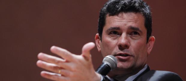 Juiz Sérgio Moro concedeu entrevista ao programa "Fantástico", da Rede Globo de Televisão Juiz Sérgio Moro concedeu entrevista ao programa "Fantástico", da Rede Globo de Televisão