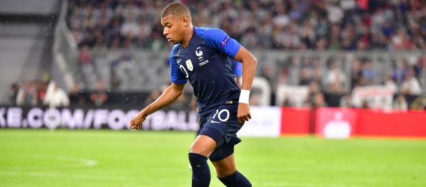 PSG | PSG : «Mbappé est très bon, mais le meilleur dans le monde ... - le10sport.com PSG | PSG : «Mbappé est très bon, mais le meilleur dans le monde ... - le10sport.com