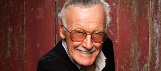 Stan Lee morreu aos 95 anos de idade Stan Lee morreu aos 95 anos de idade
