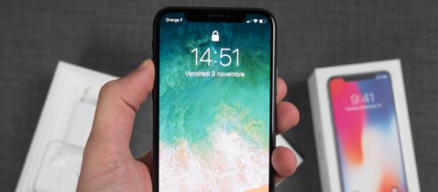 Un iPhone à écran courbé et le tactile à distance : les projets d ... - frandroid.com Un iPhone à écran courbé et le tactile à distance : les projets d ... - frandroid.com