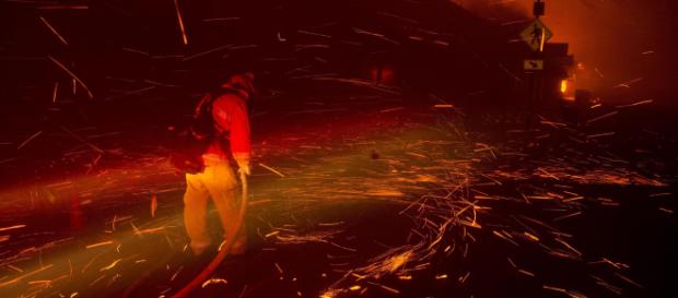 Usa, grosso incendio a Los Angeles: evacuata Malibù | Almeno nove ... - mediaset.it Usa, grosso incendio a Los Angeles: evacuata Malibù | Almeno nove ... - mediaset.it